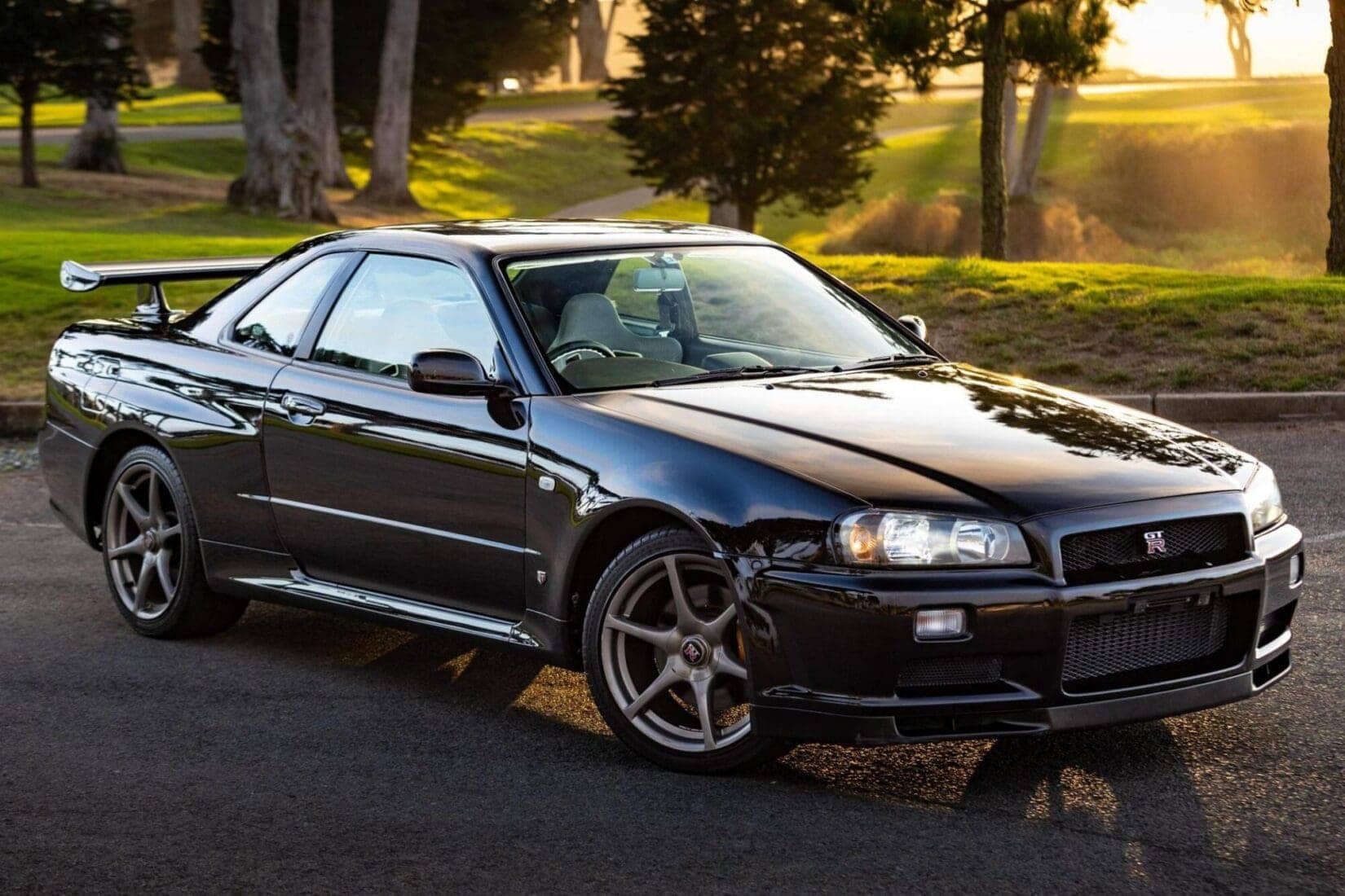 Nissan-Skyline