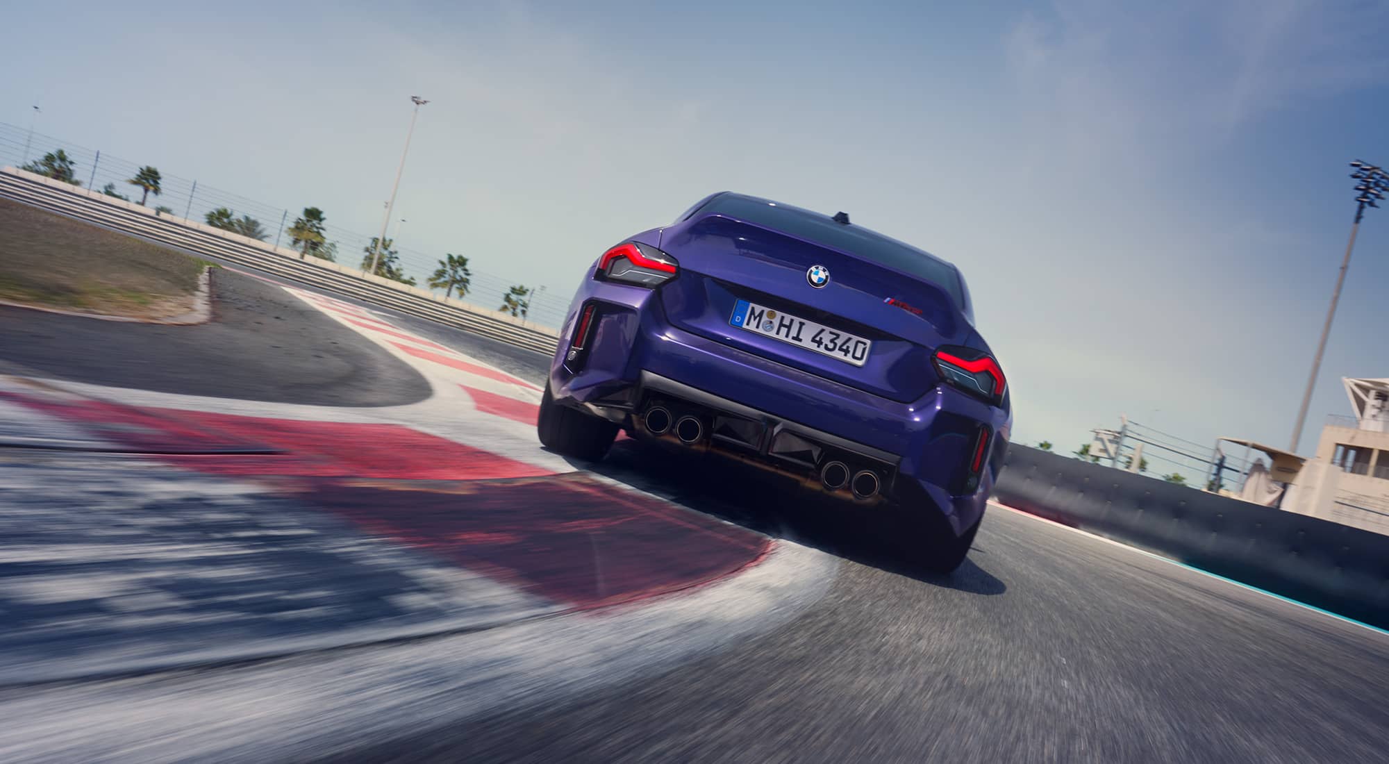 bmw-m2-cs