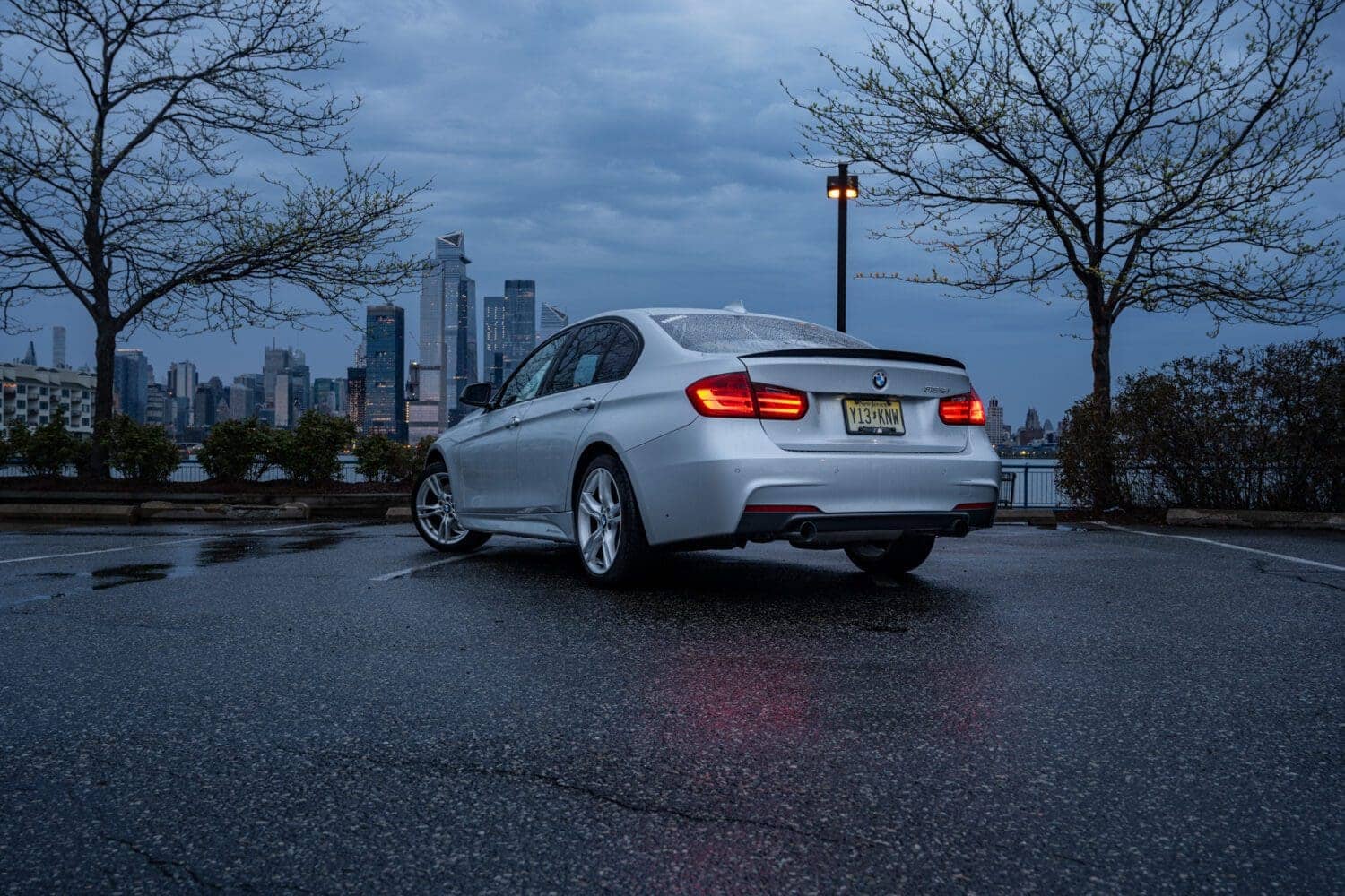 bmw-335i-rain