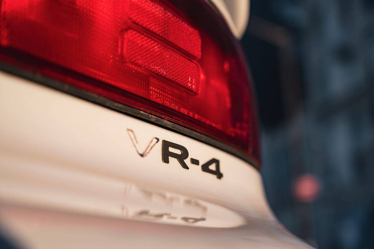 Mitsubishi 3000GT VR-4 badge