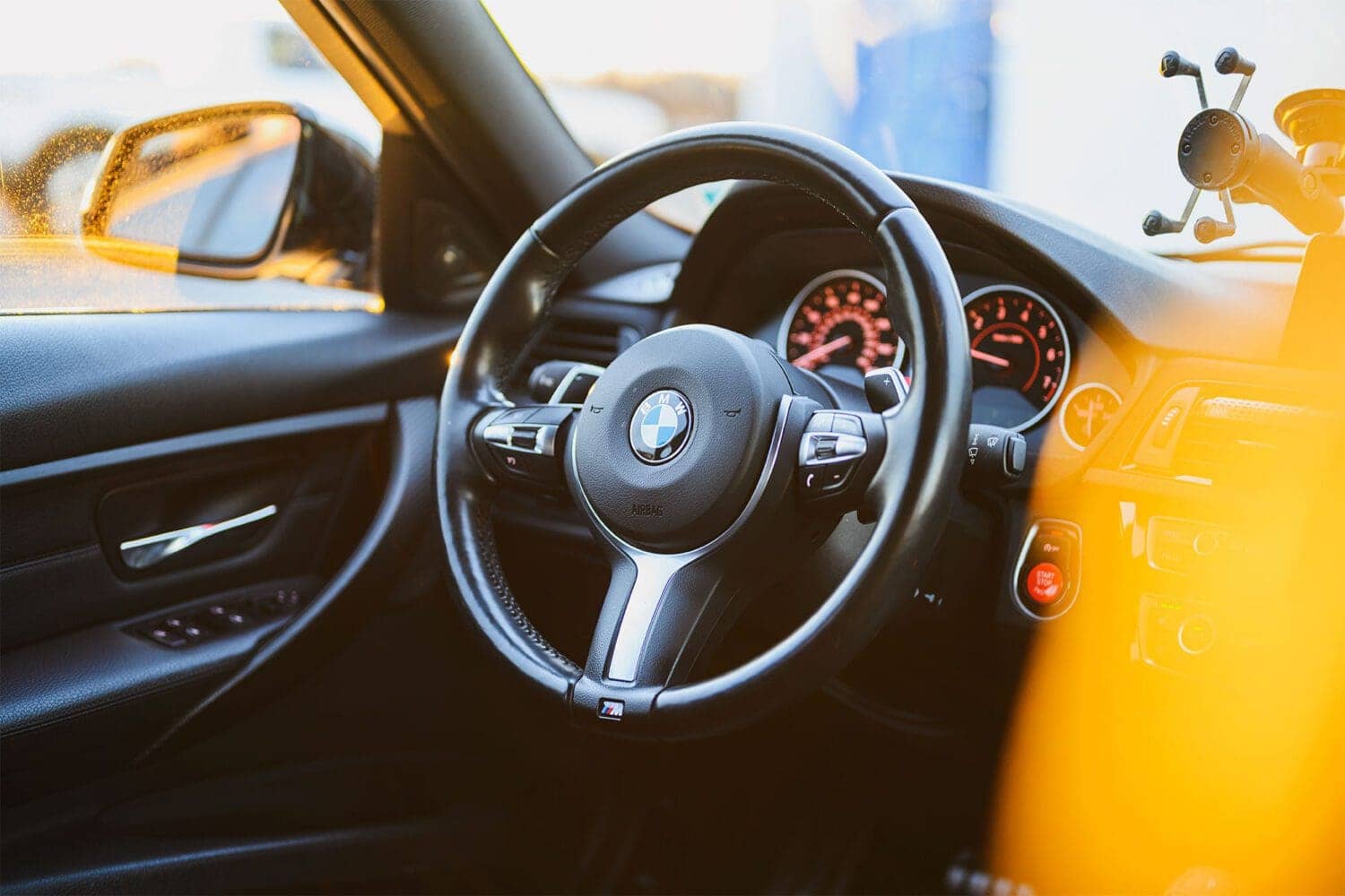 BMW F30 335i steering wheel