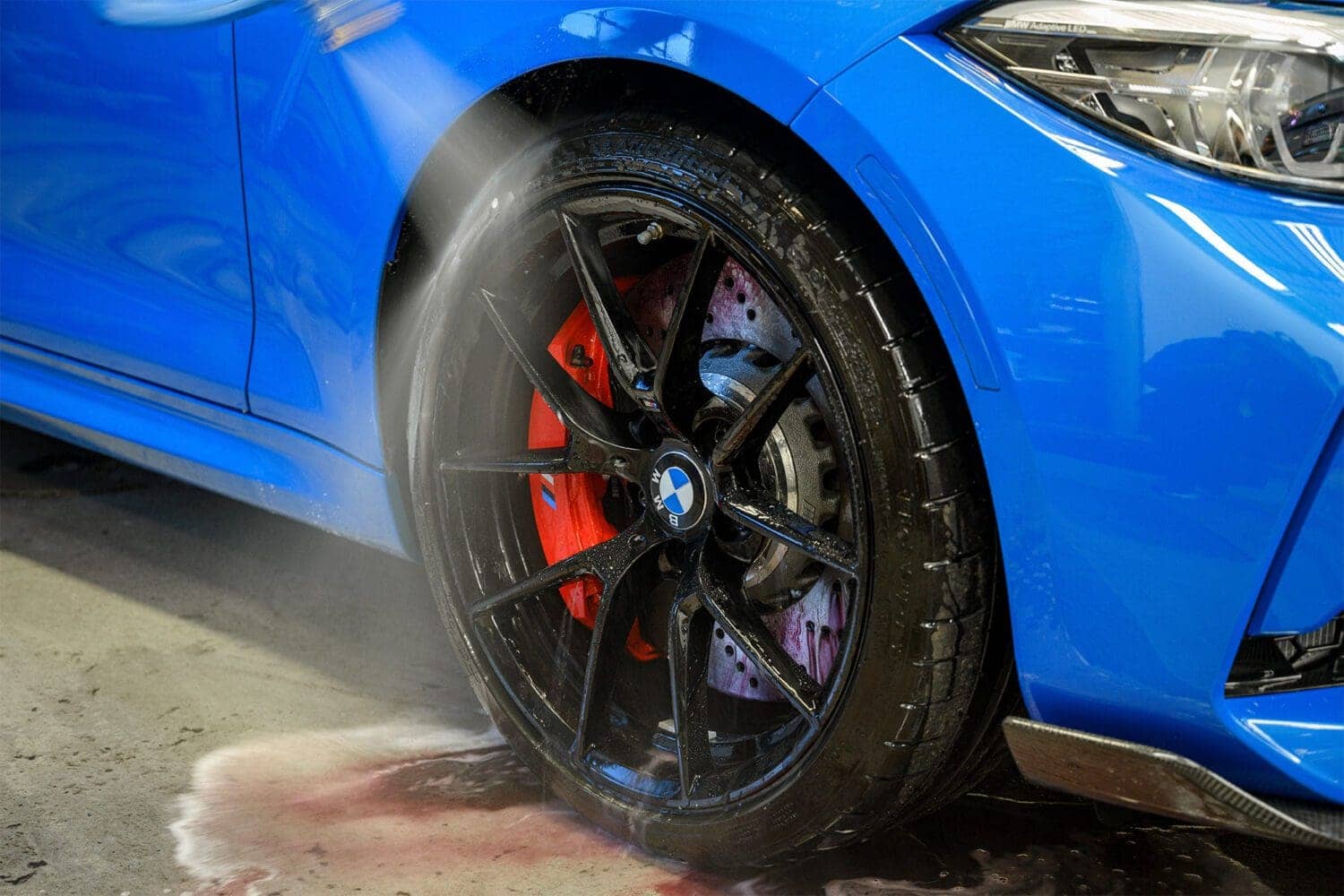 BMW M2 CS wheel