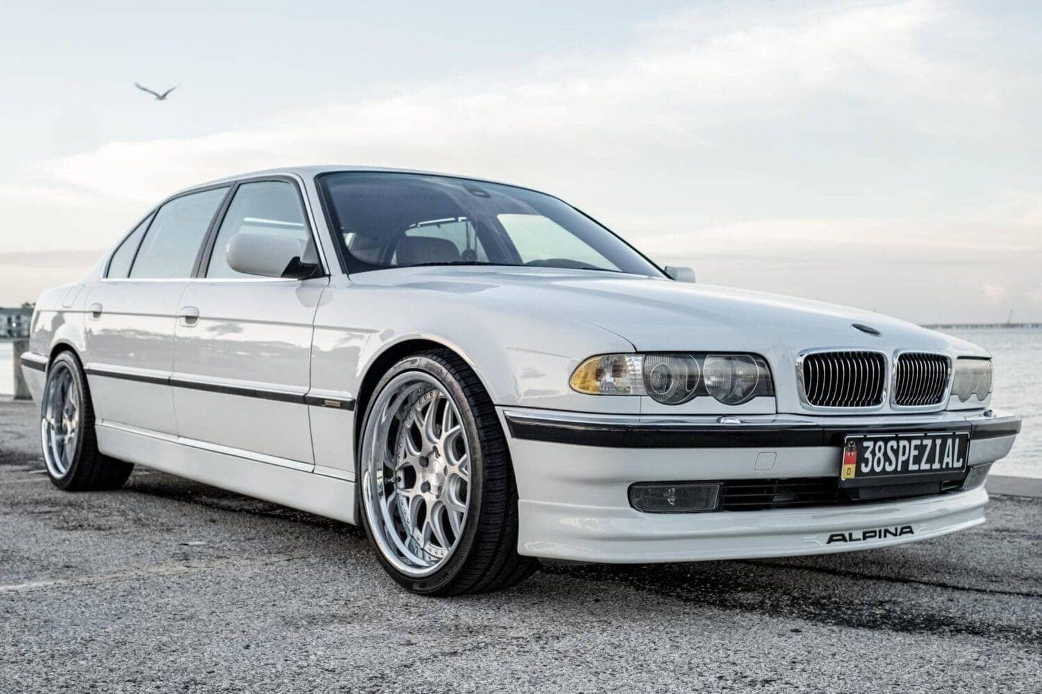 bmw-740iL