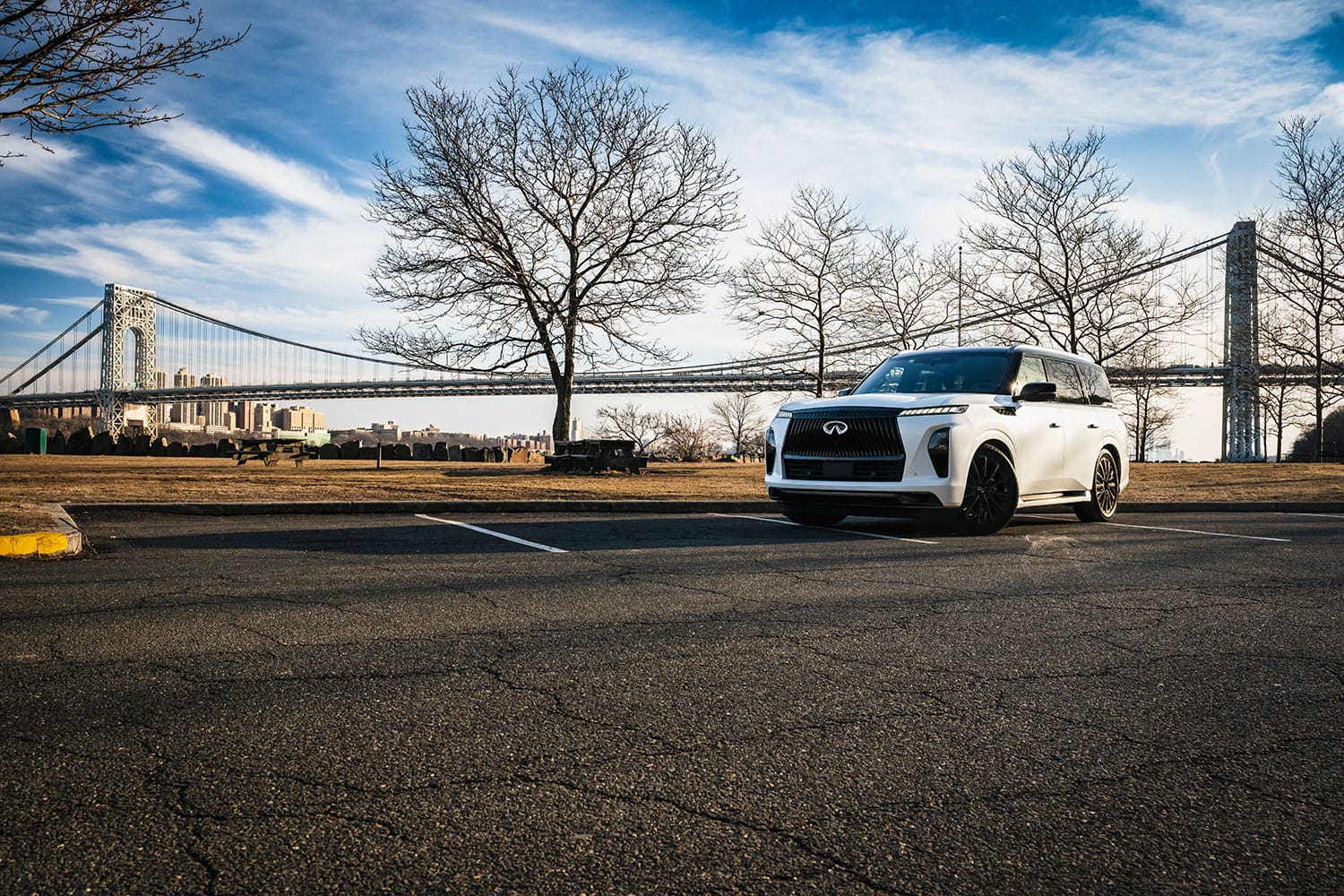 Infiniti-Qx80-42